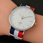 New Casual and Fashion Quartz Watch with Multicolor Nylon Cloth Watchband Wristwatch